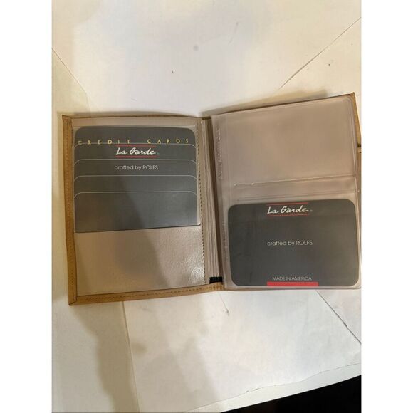 La Garde Crafted By ROLFS Women's Leather Bi-Fold Card Holder Wallet Tan OS NWOT - Picture 6 of 10